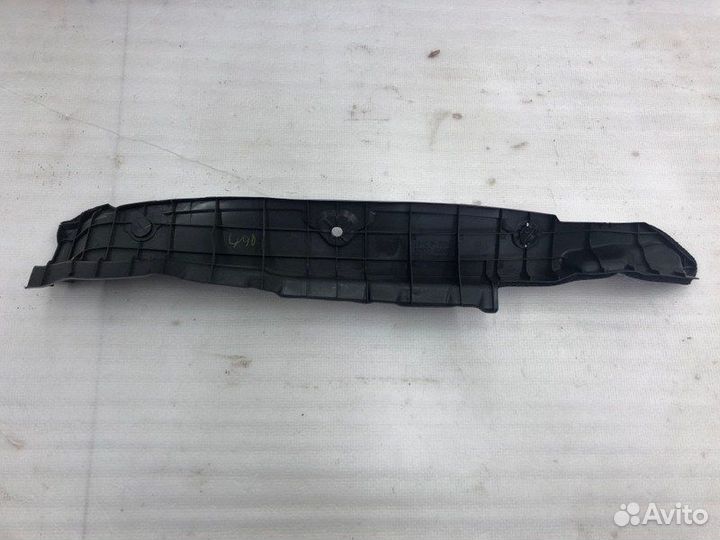 Локер крыла передний правый Toyota Land Cruiser