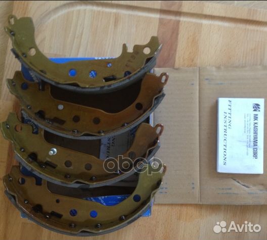 Тормозные колодки барабанные toyota yaris/platz