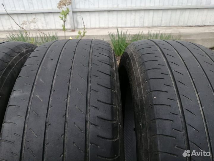 Yokohama BluEarth E51 225/60 R18