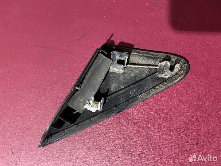 Уголок крыла Chevrolet Cruze