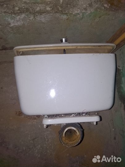 Бачок для унитаза