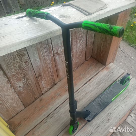 Трюковой самокат