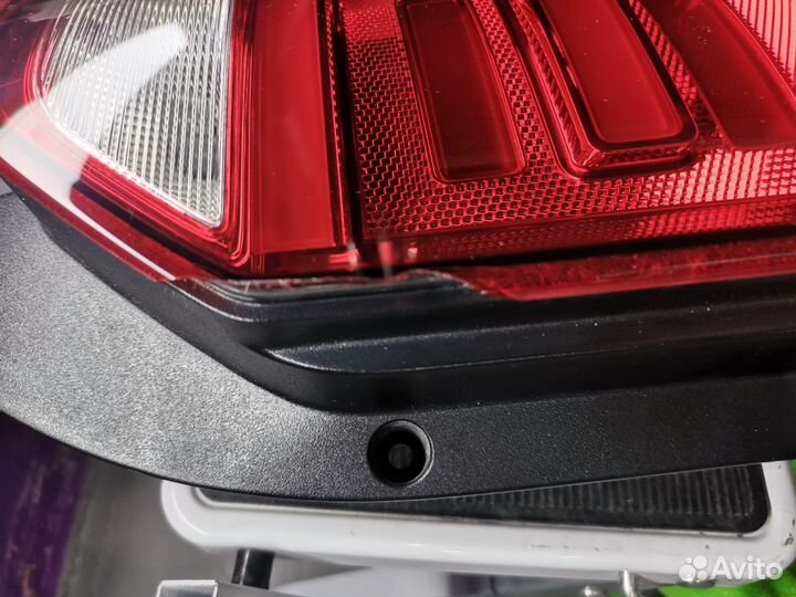 Фонарь задний левый volkswagen