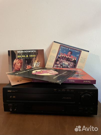 Видео проигрыватель для лазерных дисков