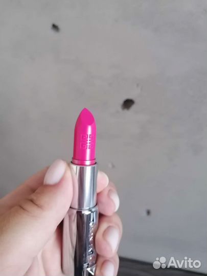 Помада givenchy le rouge