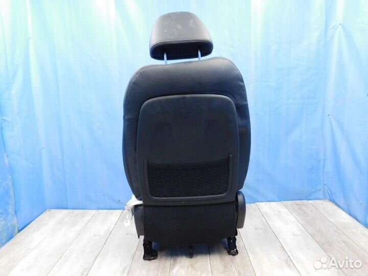 Сиденье водительское Geely Atlas 2018