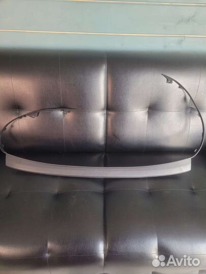 Спойлер переднего бампера Hyundai Elantra