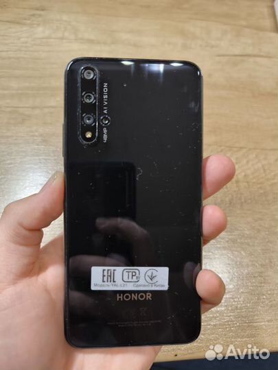 HONOR 20, 6/128 ГБ