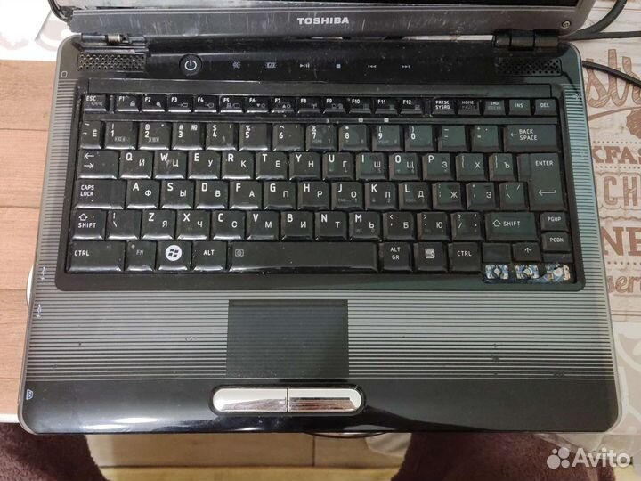 Ноутбук toshiba