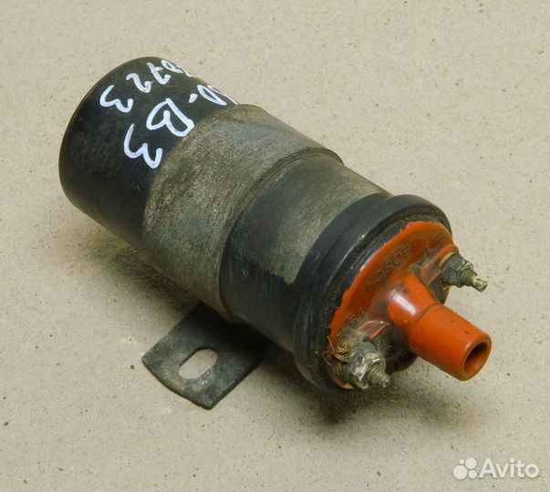 Катушка зажигания Audi 80 B3 1.8