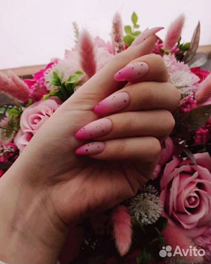 Маникюр, педикюр в Лобне