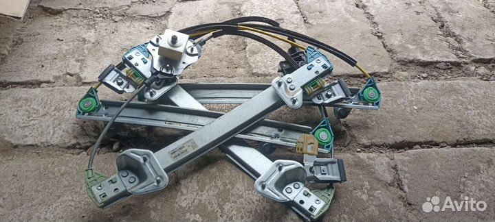 Стекла подъёмники на Ладу Гранту