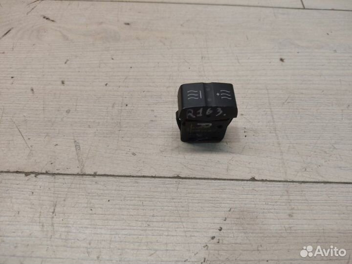Кнопки прочие Mercedes Sprinter W906 ом646 2010