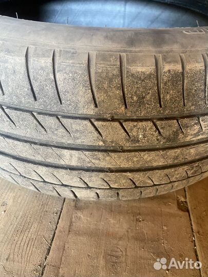 Michelin Primacy HP 215/50 R17
