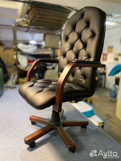 Кресло в кабинет