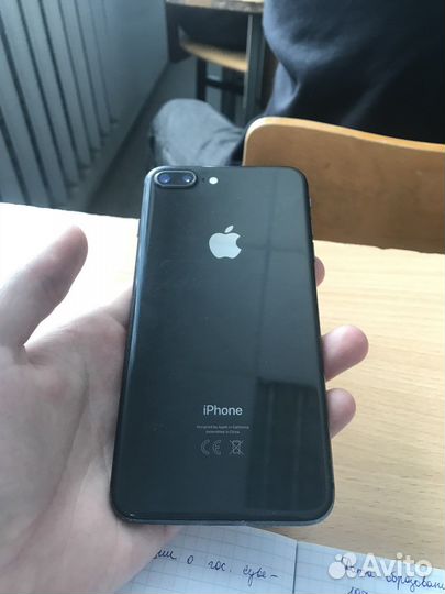 iPhone 8 plus 64gb