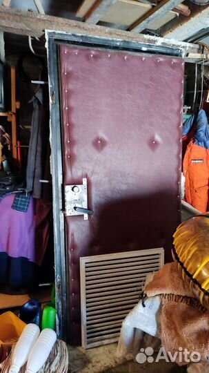 Дверь входная металлическая