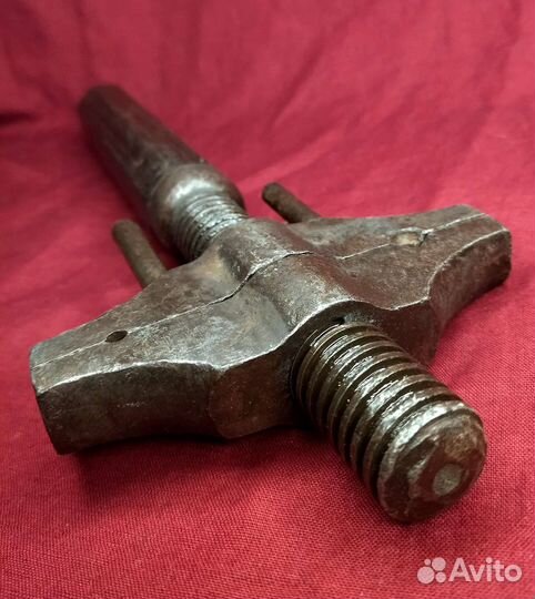Старинный разводной ключ 19 век 31см