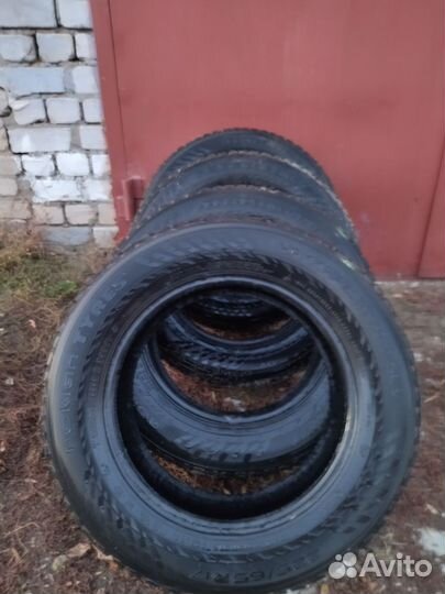 Nokian Tyres Hakkapeliitta 9 225/65 R17 103C