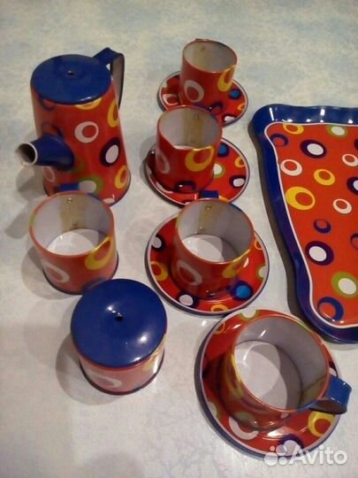 Набор игрушечной посуды