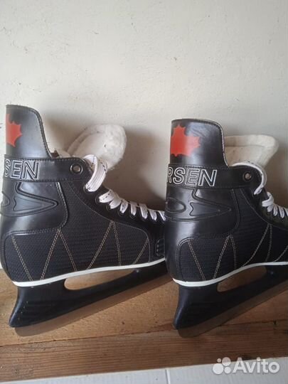 Коньки хоккейные мужские