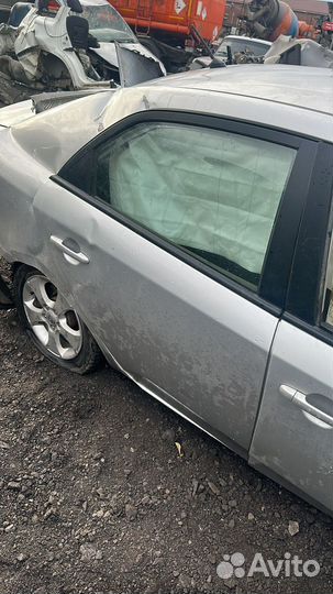 В разборе Kia Cerato 2011 г АКПП 1.6 л