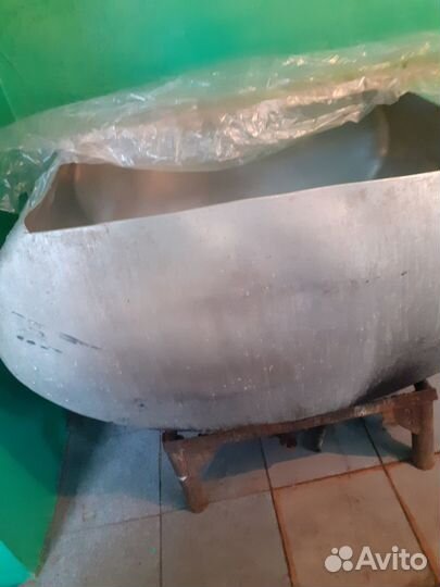 Емкость из пищевого алюминия