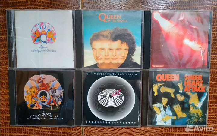 Компакт-диски группы Queen