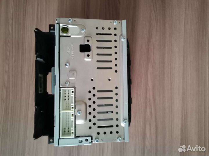 Штатная оригинальная магнитола от киа спортейдж 3