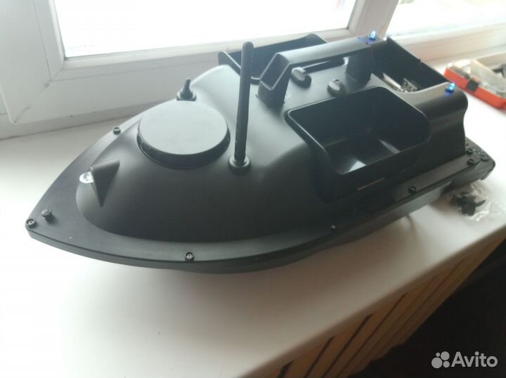 Прикормочный кораблик с gps 16 точек, fish 18