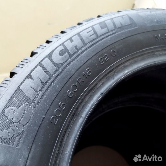 Michelin Radial XSE 205/60 R16