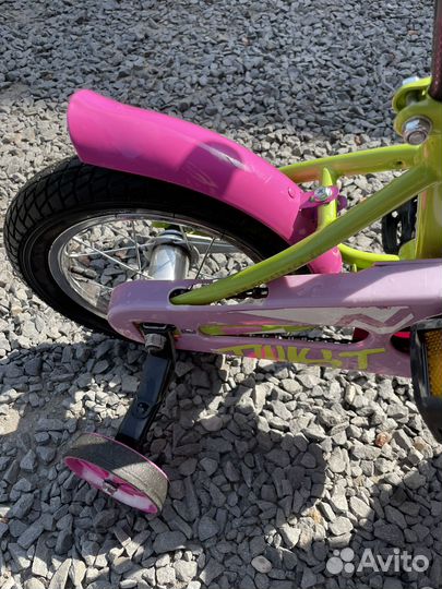 Велосипед для девочки 3-5лет
