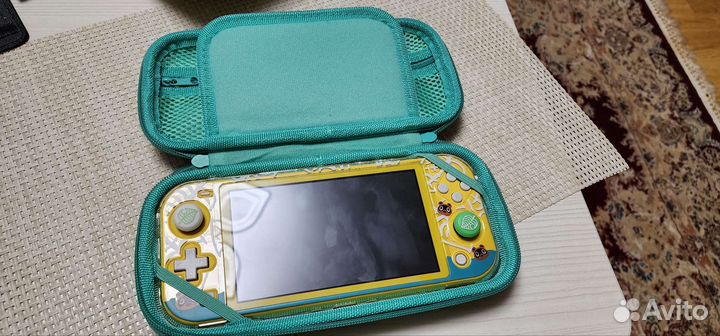 Nintendo switch lite чипованая обмен