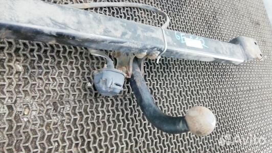 Фаркоп (прицепное устройство) nissan note E11 (GEA