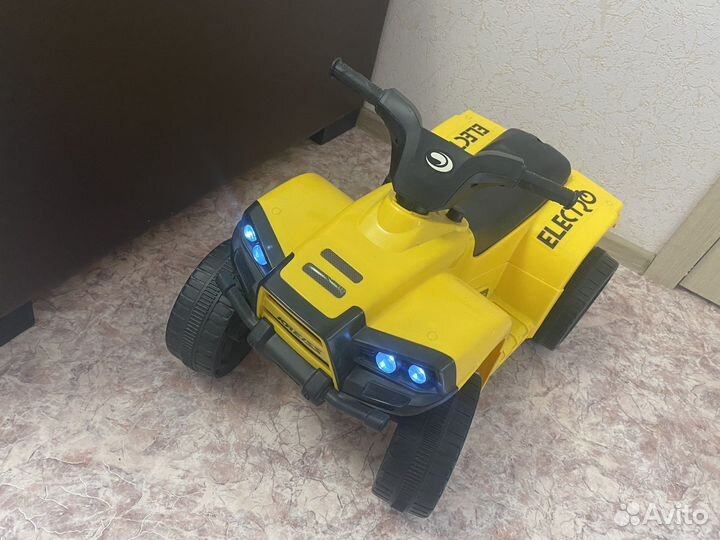 Детский квадроцикл Kreiss на аккумуляторе