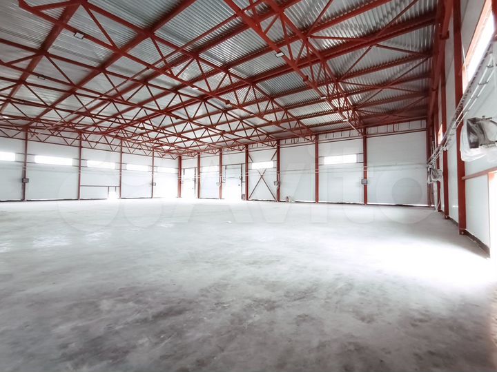 Новый складской комплекс А-класса, 2700 м²