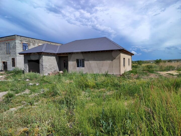 Дом 170 м² на участке 6 сот.