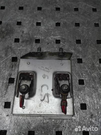 Реле вентилятора радиатора Audi A6/RS6/S6