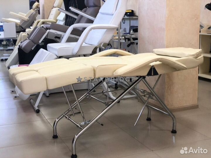 Кресло педикюрное цв. слоновая кость