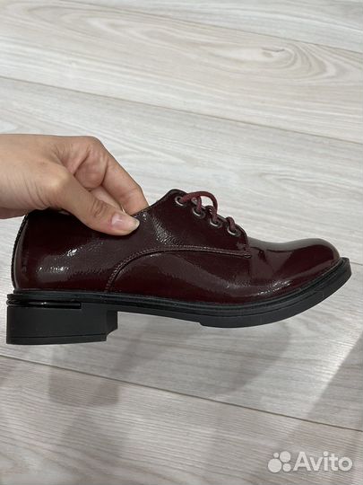 Ботинки женские