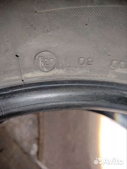 Bridgestone Dueler H/P 215/65 R16