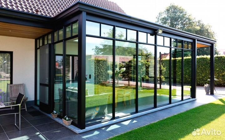 Безрамное Остекление