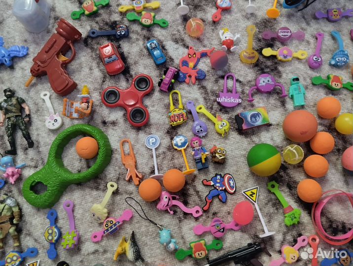 Игрушки из макдональдса киндера скрепыши пакетом