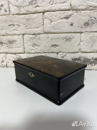 Шкатулка старинная
