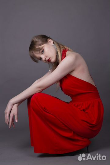 Модель на сьемку девушка