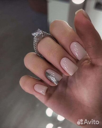 Маникюр, педикюр