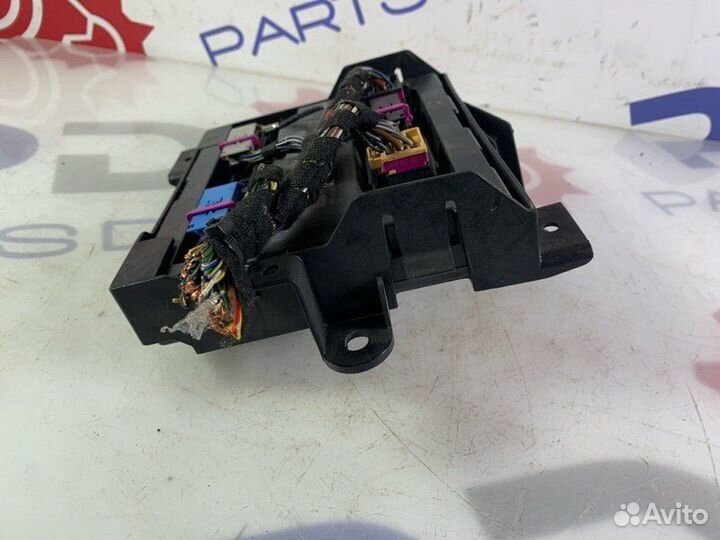 Блок предохранителей Audi A4 2010