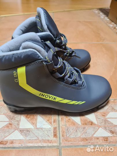 Лыжные ботинки