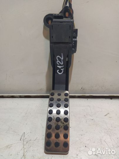Педаль газа mercedes W164/251
