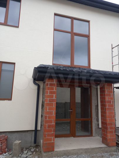 Дом 290 м² на участке 6 сот.